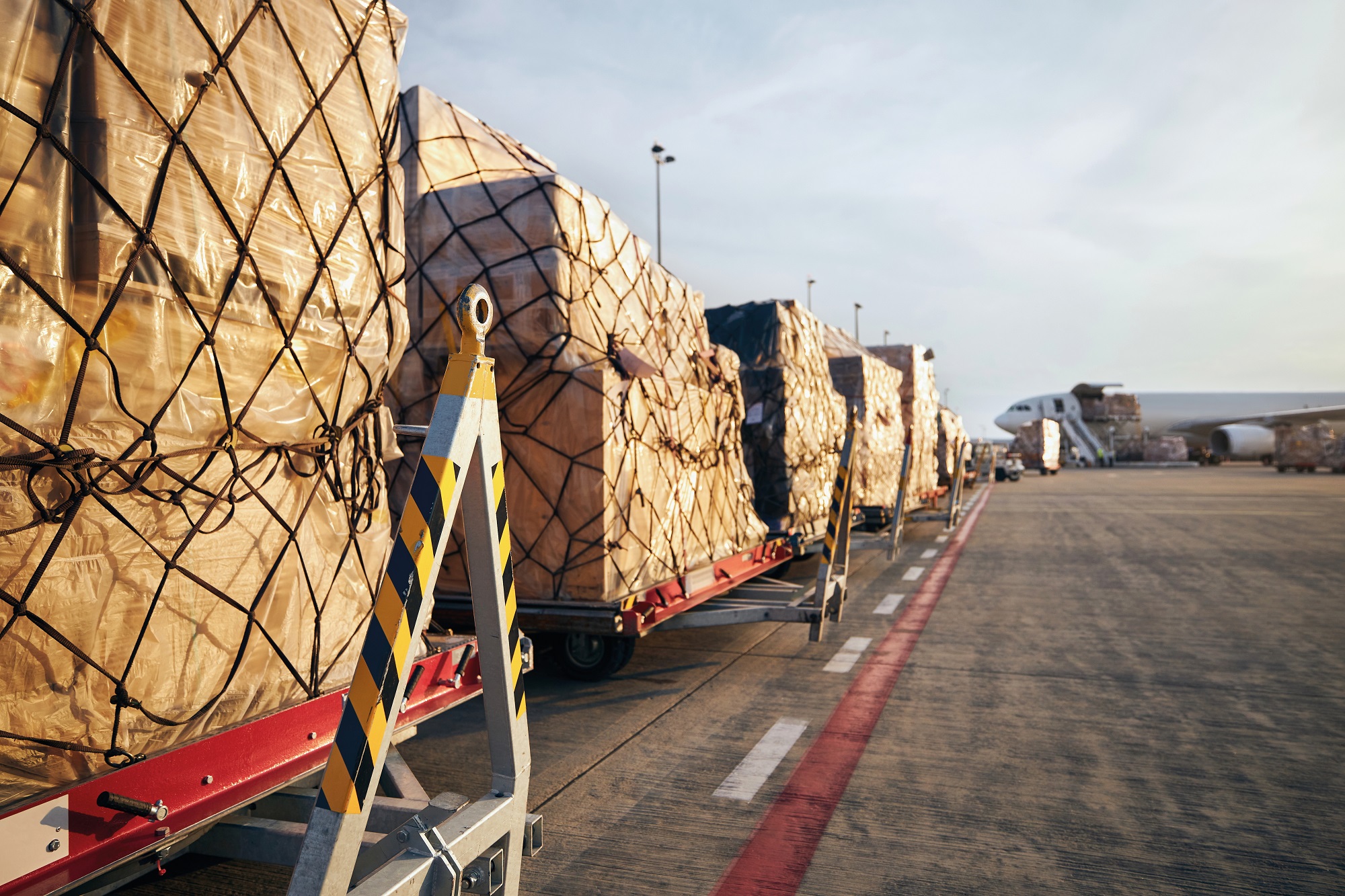 cargo-partner expands airfreight services from the UK to 12 key destinations worldwide